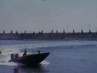 Water Skiing Elephant - Home Movie Clips