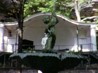 Eureka Springs - Home Movie Clips