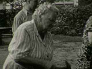 Hammering - Home Movie Clips