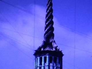 Borsen - Home Movie Clips