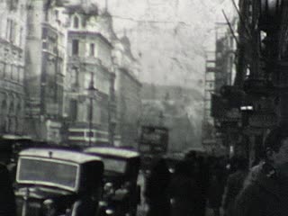 Piccadilly Circus - Home Movie Clips