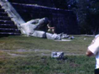 El Castillo Serpent - Home Movie Clips