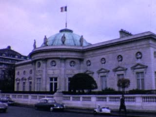 Palais de la Legion d'honneur - Home Movie Clips