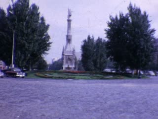 Columbus Monument - Home Movie Clips