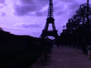 Eiffel Tower - Home Movie Clips