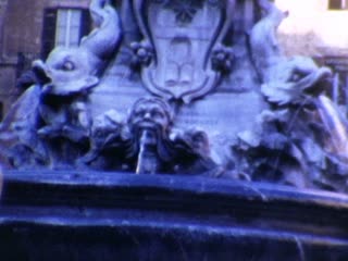 Fontana del Pantheon - Home Movie Clips