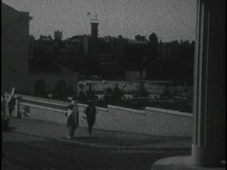 Maxime Decroux Tailleur - Home Movie Clips