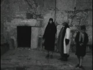 Manger Square - Home Movie Clips