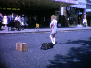 Street Performers - Home Movie Clips