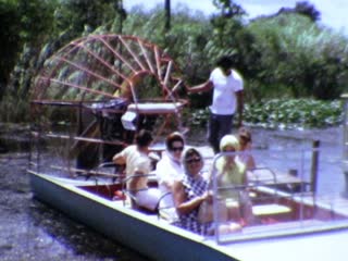 Airboats - Home Movie Clips