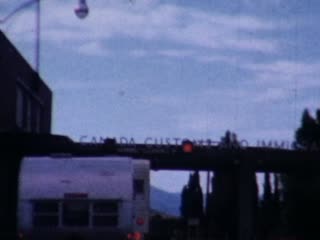US - Canada Border - Home Movie Clips