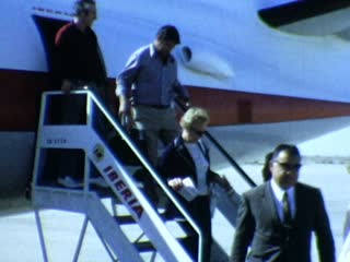 Aeropuerto de El Aaiun - Home Movie Clips