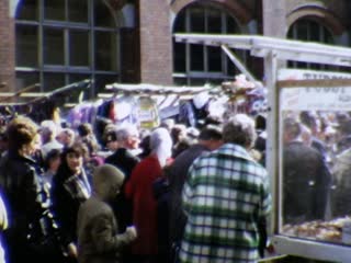 Tubby Isaac's Advertising - Home Movie Clips