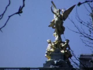 Victoria Memorial - Home Movie Clips